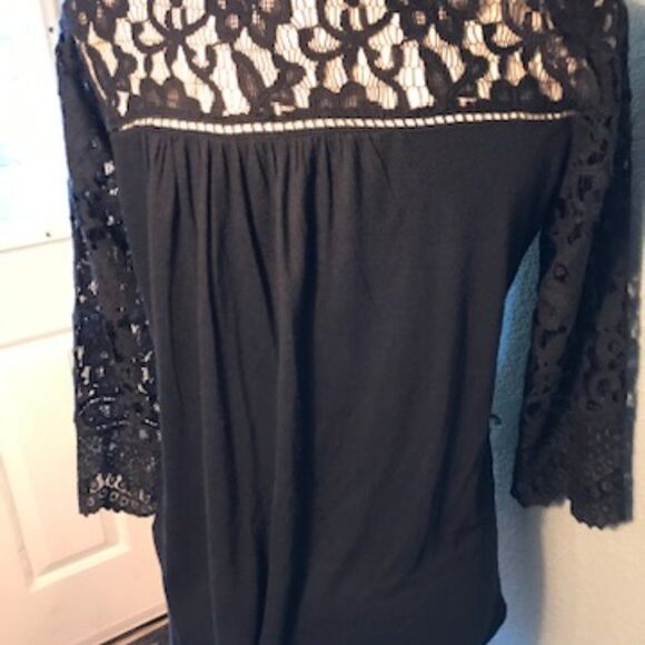 Lucky Brand Black Lace Button Down Top Size S - Picture 5 of 10
